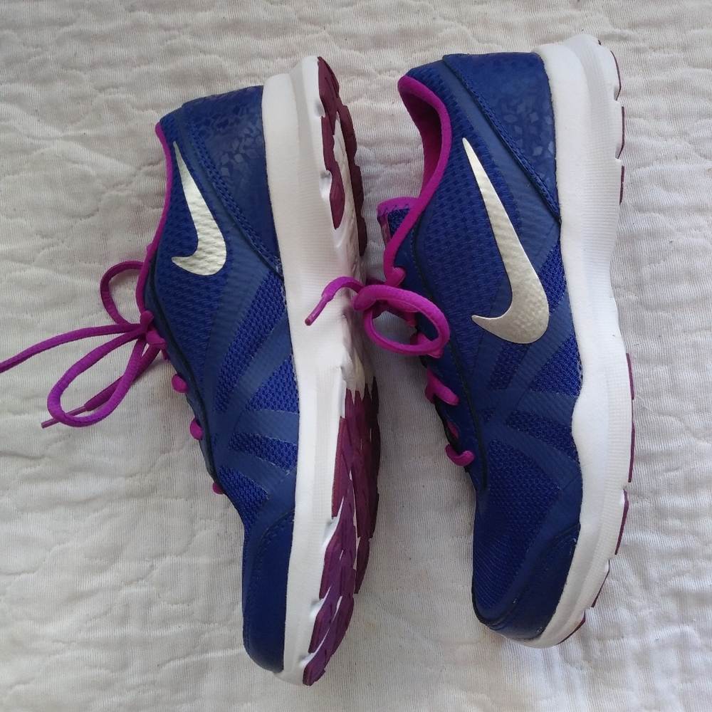 Nike Training Sneakers Core Motion TR 2